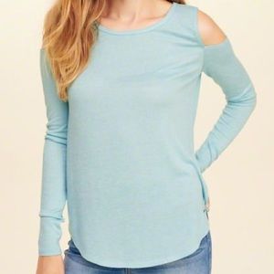 Hollister Must Have Collection Shoulder Less Tee
